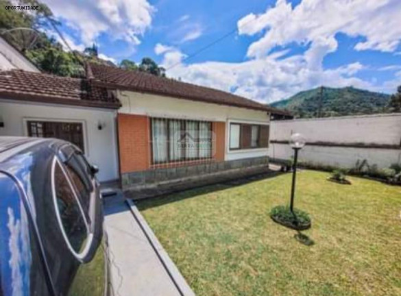 Casa com 3 Quartos à Venda, 297 m² em Bom Retiro - Teresópolis