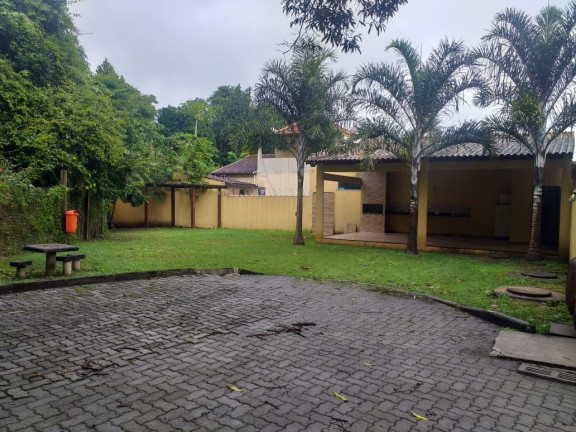Imagem Casa com 3 Quartos à Venda, em Campo Grande - Rio De Janeiro Imagem Casa com 3 Quartos à Venda, em Campo Grande - Rio De Janeiro