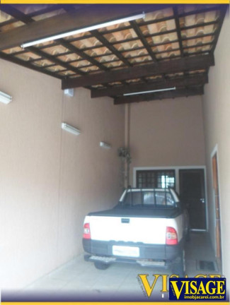 Imagem Casa com 4 Quartos à Venda, em Centro - Jacareí Imagem Casa com 4 Quartos à Venda, em Centro - Jacareí