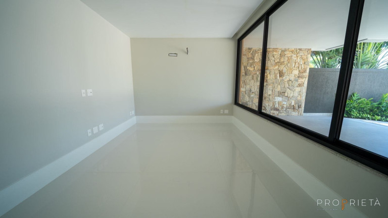 Imagem Casa de Condomínio com 5 Quartos à Venda, 600 m² em Barra Da Tijuca - Rio De Janeiro Imagem Casa de Condomínio com 5 Quartos à Venda, 600 m² em Barra Da Tijuca - Rio De Janeiro