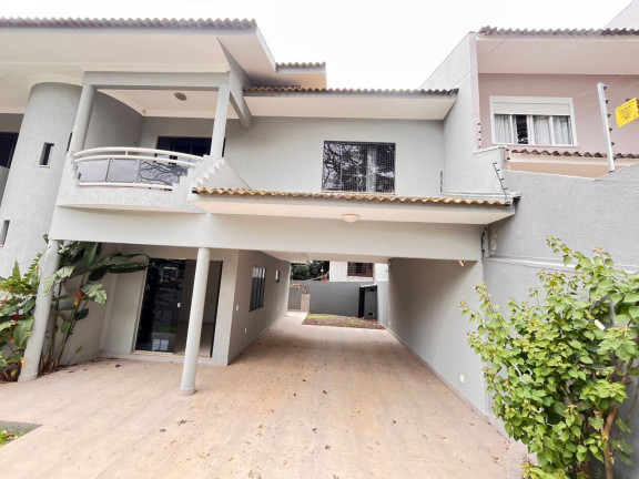 Imagem Sobrado com 3 Quartos à Venda, 196 m² em Country - Cascavel Imagem Sobrado com 3 Quartos à Venda, 196 m² em Country - Cascavel