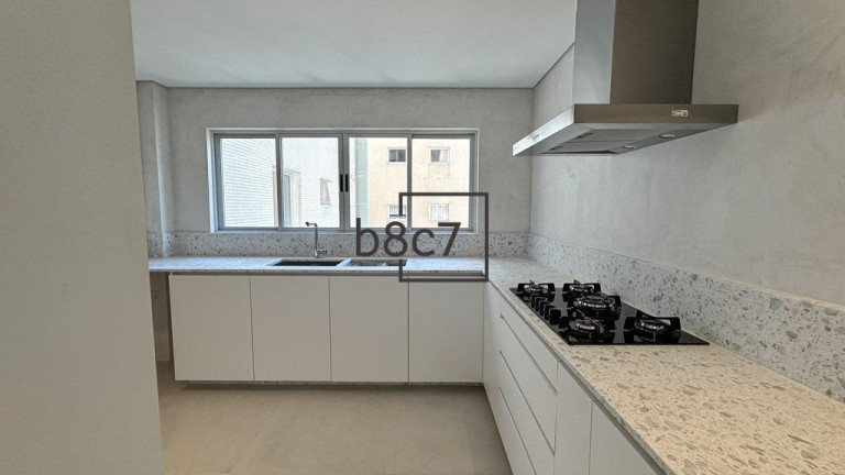 Imagem Apartamento com 4 Quartos à Venda, 250 m² em água Verde - Curitiba Imagem Apartamento com 4 Quartos à Venda, 250 m² em água Verde - Curitiba