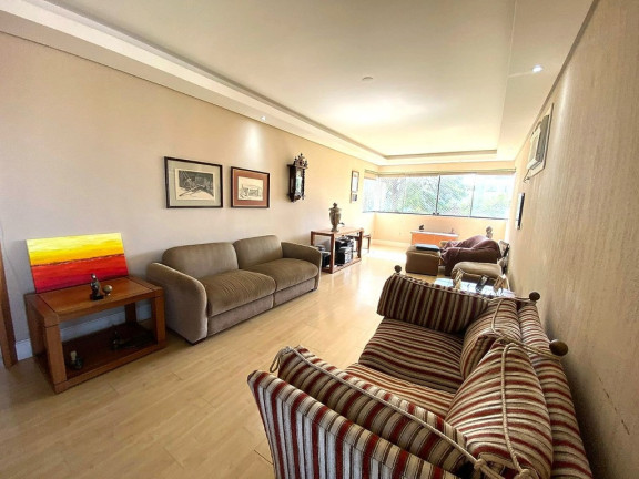 Imagem Apartamento com 3 Quartos à Venda, 118 m² em Rio Branco - Porto Alegre