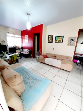 Imagem Casa com 3 Quartos à Venda, 105 m² em Nossa Senhora De Fátima - Santa Maria