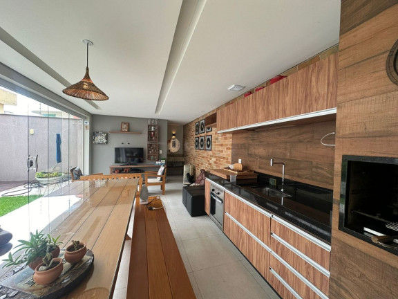 Imagem Casa com 3 Quartos à Venda, 360 m² em Cabral - Contagem Imagem Casa com 3 Quartos à Venda, 360 m² em Cabral - Contagem