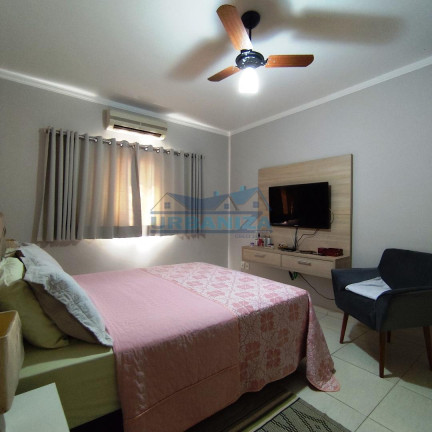 Imagem Casa com 3 Quartos à Venda, 165 m² em Colinas Park Residencial - Birigui