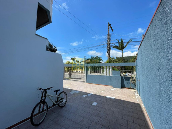 Imagem Casa com 9 Quartos à Venda, 380 m² em Centro - Porto Belo Imagem Casa com 9 Quartos à Venda, 380 m² em Centro - Porto Belo