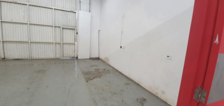 Imagem Casa para Alugar, 800 m² em Jardim Dos Camargos - Barueri