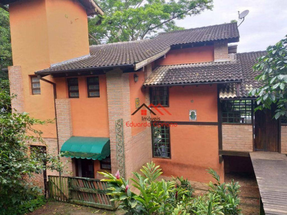 Casa com 4 Quartos à Venda, 360 m² em Verde Mar - Caraguatatuba