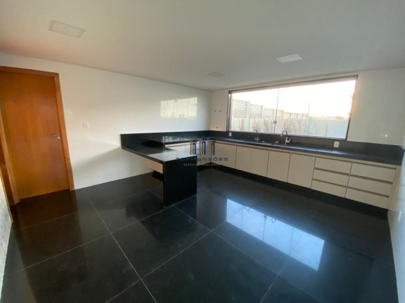 Imagem Casa de Condomínio com 4 Quartos à Venda, 440 m² em Residencial Gran Park - Vespasiano