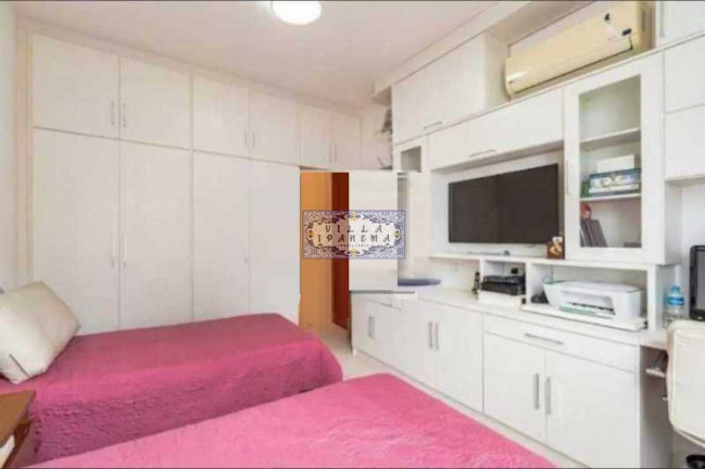 Imagem Apartamento com 3 Quartos à Venda, 153 m² em Copacabana - Rio De Janeiro Imagem Apartamento com 3 Quartos à Venda, 153 m² em Copacabana - Rio De Janeiro