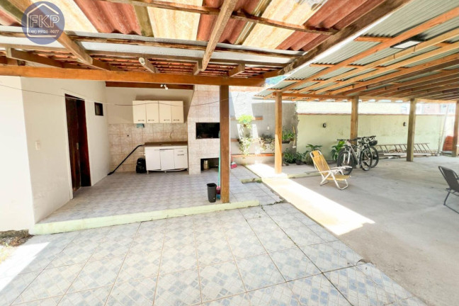 Imagem Casa com 3 Quartos à Venda, 170 m² em Ingleses Norte - Florianópolis Imagem Casa com 3 Quartos à Venda, 170 m² em Ingleses Norte - Florianópolis