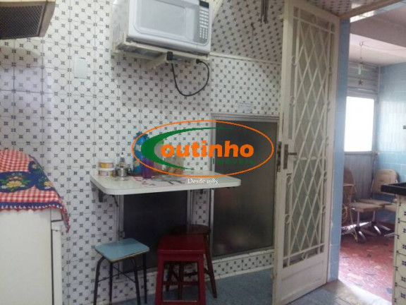 Imagem Casa com 4 Quartos à Venda, 220 m² em Grajaú - Rio De Janeiro Imagem Casa com 4 Quartos à Venda, 220 m² em Grajaú - Rio De Janeiro