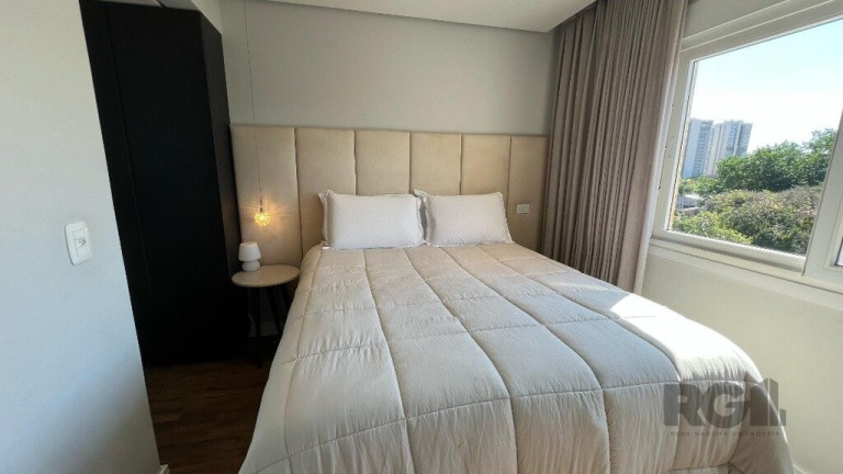 Imagem Apartamento com 2 Quartos à Venda, 74 m² em Cristal - Porto Alegre Imagem Apartamento com 2 Quartos à Venda, 74 m² em Cristal - Porto Alegre