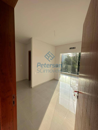 Imagem Sobrado com 2 Quartos à Venda, 102 m² em Mariscal - Bombinhas