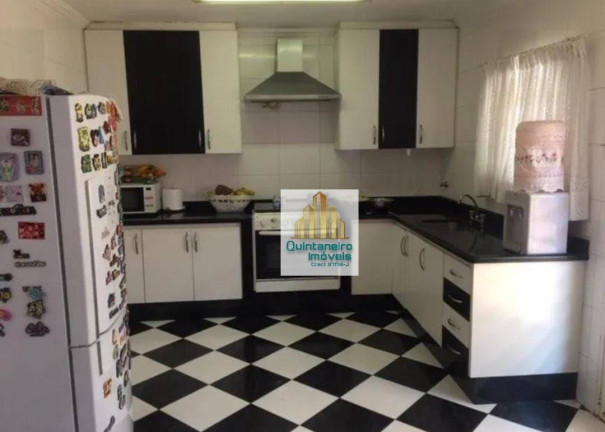 Imagem Sobrado com 3 Quartos à Venda, 425 m² em Vila Rosália - Guarulhos Imagem Sobrado com 3 Quartos à Venda, 425 m² em Vila Rosália - Guarulhos