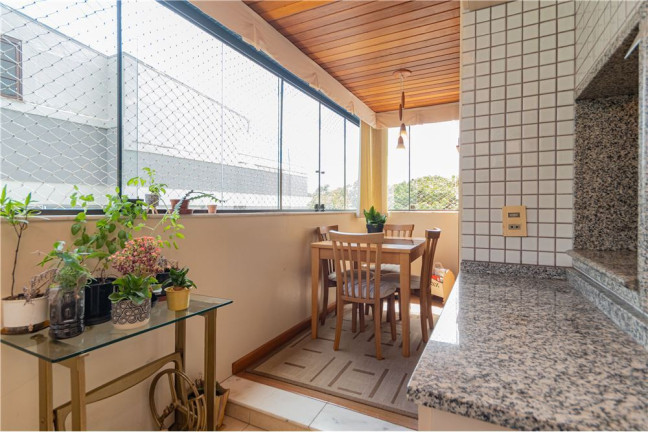 Imagem Apartamento com 2 Quartos à Venda, 62 m² em Petrópolis - Porto Alegre