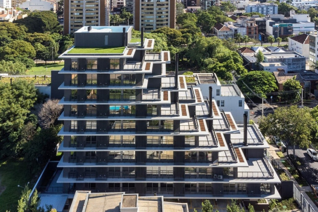 Imagem Imóvel com 1 Quarto à Venda, 47 m² em Petrópolis - Porto Alegre