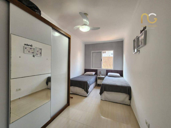 Imagem Sobrado com 3 Quartos à Venda, 121 m² em Balneário Pires - Praia Grande Imagem Sobrado com 3 Quartos à Venda, 121 m² em Balneário Pires - Praia Grande