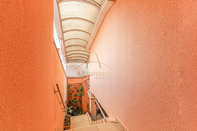 Imagem Casa com 3 Quartos à Venda, 243 m² em Umuarama - Osasco