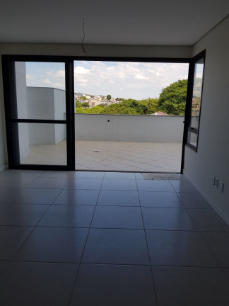 Imagem Imóvel com 2 Quartos à Venda, 105 m² em Cavalhada - Porto Alegre