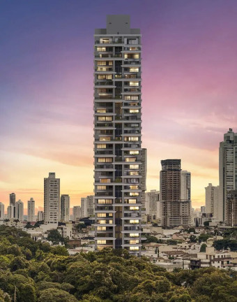 Imóvel com 
            	3             Quartos à Venda, 354 m² em 
            	Marista             - 
            	Goiania            