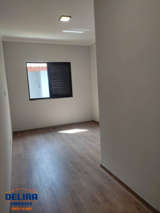 Imagem Casa com 3 Quartos à Venda, 175 m² em Atibaia Jardim - Atibaia Imagem Casa com 3 Quartos à Venda, 175 m² em Atibaia Jardim - Atibaia