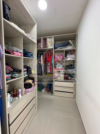 Imagem Casa com 4 Quartos à Venda, 180 m² em Vargem Pequena - Rio De Janeiro