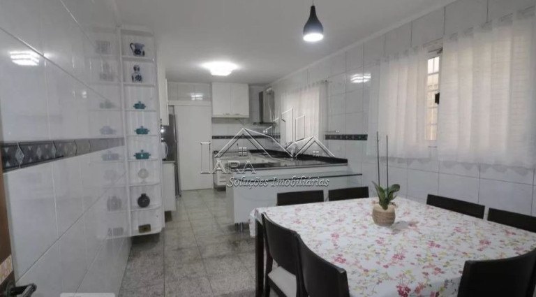 Imagem Sobrado com 4 Quartos à Venda, 283 m² em Penha De França - São Paulo Imagem Sobrado com 4 Quartos à Venda, 283 m² em Penha De França - São Paulo