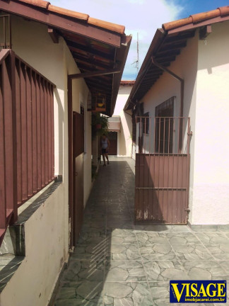 Imagem Casa com 2 Quartos à Venda, 376 m² em Pq. Santo Antonio - Jacareí Imagem Casa com 2 Quartos à Venda, 376 m² em Pq. Santo Antonio - Jacareí