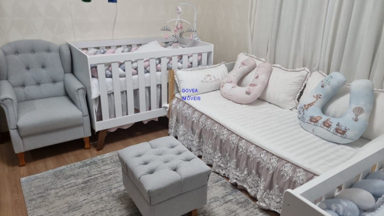 Imagem Casa com 4 Quartos à Venda, 295 m² em Santa Cândida - Curitiba Imagem Casa com 4 Quartos à Venda, 295 m² em Santa Cândida - Curitiba