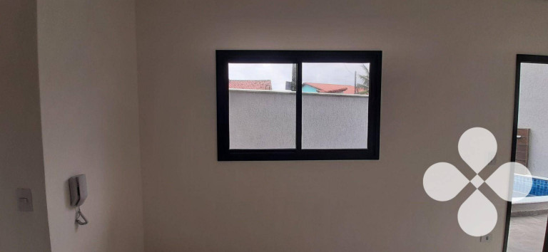 Imagem Imóvel com 2 Quartos à Venda, 132 m² em Vila Anhanguera - Mongaguá