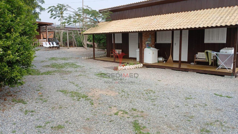 Casa à Venda, 555 m² em Alto Arroio - Imbituba