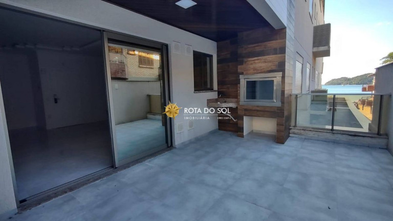 Imagem Apartamento com 3 Quartos à Venda, 174 m² em Centro - Bombinhas
