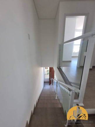 Imagem Sobrado com 3 Quartos à Venda, 100 m² em Meia Praia - Navegantes
