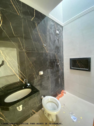Imagem Casa com 2 Quartos à Venda, 65 m² em Jardim Cometa - Sarandi