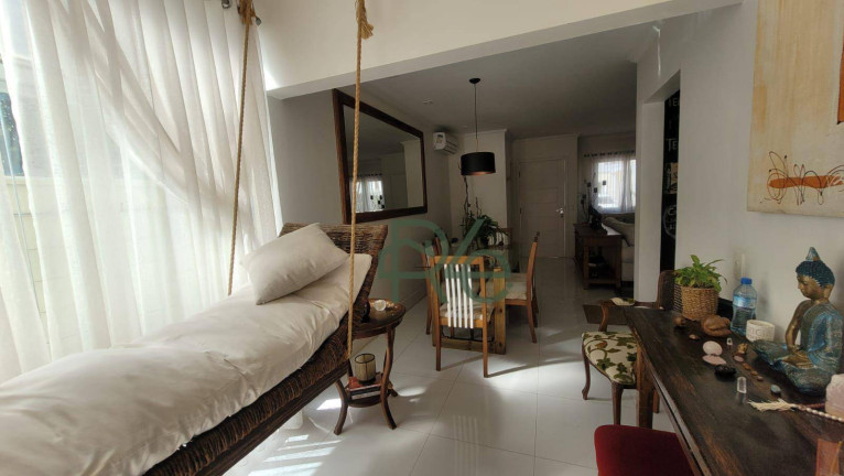 Imagem Casa com 3 Quartos à Venda, 120 m² em Quebec Ville - Cotia Imagem Casa com 3 Quartos à Venda, 120 m² em Quebec Ville - Cotia
