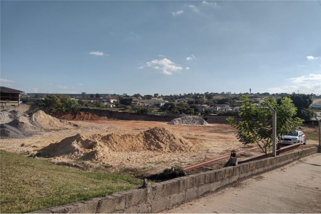Imagem Terreno à Venda, 1.404 m² em Vila Floriano - Salto De Pirapora Imagem Terreno à Venda, 1.404 m² em Vila Floriano - Salto De Pirapora