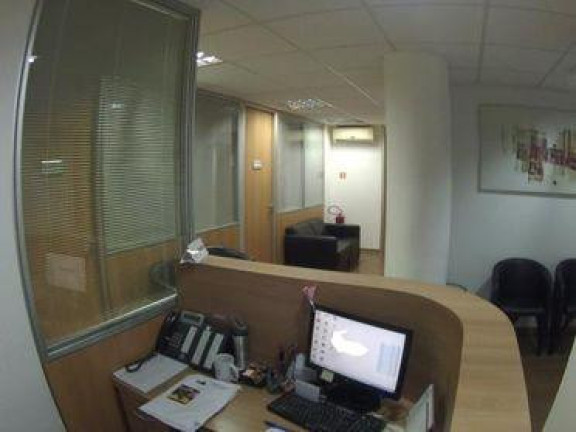 Sala Comercial à Venda, 150 m² em Jardim Paulista - São Paulo