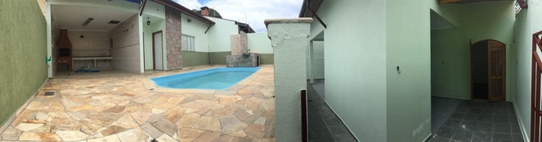 Imagem Casa com 3 Quartos à Venda, 300 m² em Santana - Pindamonhangaba