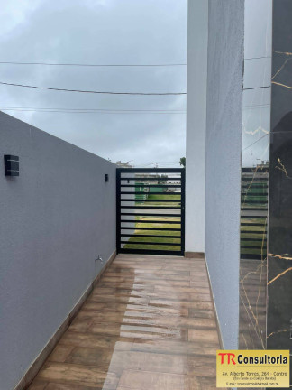 Imagem Casa com 3 Quartos à Venda, 400 m² em Campos Dos Goytacazes Imagem Casa com 3 Quartos à Venda, 400 m² em Campos Dos Goytacazes