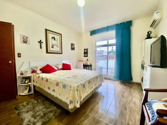 Imagem Casa com 3 Quartos à Venda, 360 m² em Centro - São José