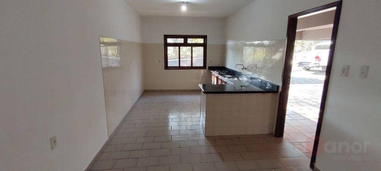 Imagem Casa com 3 Quartos para Alugar, 209 m² em Badenfurt - Blumenau Imagem Casa com 3 Quartos para Alugar, 209 m² em Badenfurt - Blumenau