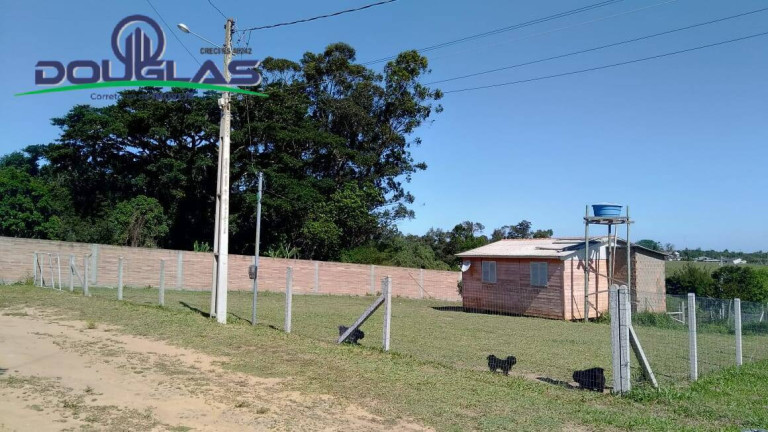 Imagem Casa com 2 Quartos à Venda, 780 m² em Viamão Imagem Casa com 2 Quartos à Venda, 780 m² em Viamão