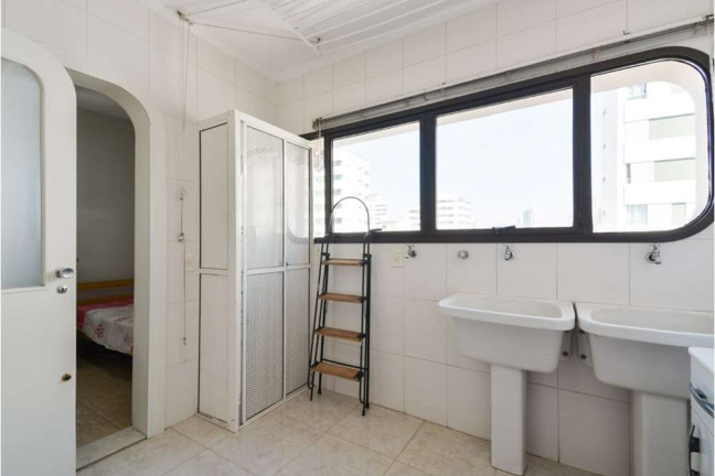 Imagem Apartamento com 3 Quartos à Venda, 195 m² em Aclimação - São Paulo Imagem Apartamento com 3 Quartos à Venda, 195 m² em Aclimação - São Paulo