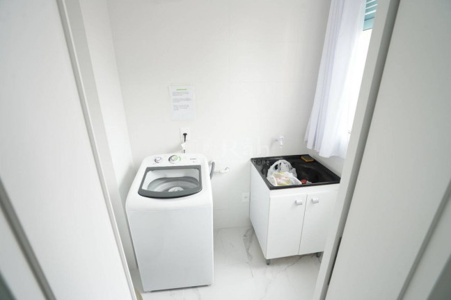 Imagem Apartamento com 2 Quartos à Venda, 135 m² em Meia Praia - Itapema Imagem Apartamento com 2 Quartos à Venda, 135 m² em Meia Praia - Itapema