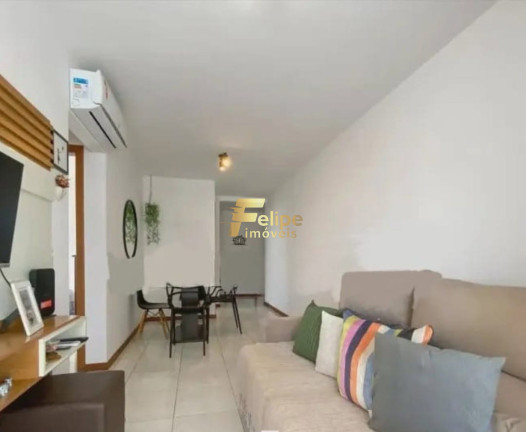 Imóvel com 2 Quartos à Venda, 70 m² em Praia Do Canto - Vitória
