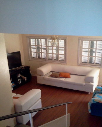 Imagem Casa com 4 Quartos à Venda, 240 m² em Santa Tereza - Porto Alegre Imagem Casa com 4 Quartos à Venda, 240 m² em Santa Tereza - Porto Alegre