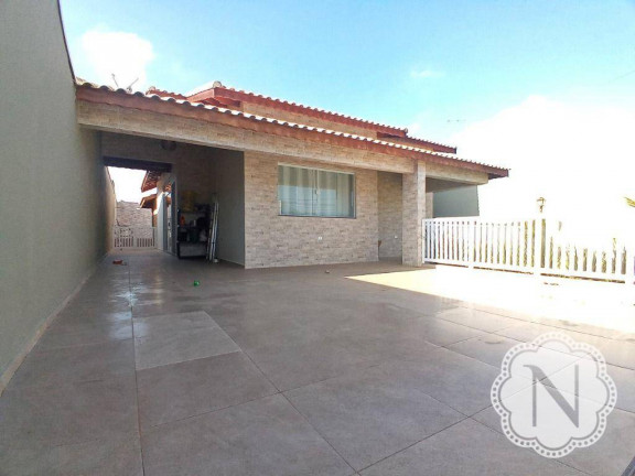 Imagem Casa com 3 Quartos à Venda, 160 m² em Jardim Das Palmeiras - Itanhaém Imagem Casa com 3 Quartos à Venda, 160 m² em Jardim Das Palmeiras - Itanhaém