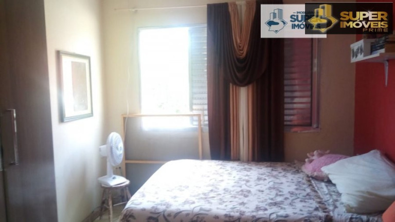 Imagem Casa com 3 Quartos à Venda, 180 m² em Centro - Pelotas Imagem Casa com 3 Quartos à Venda, 180 m² em Centro - Pelotas
